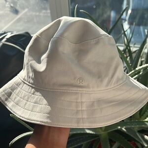 BRAND NEW W/O Tags Lululemon S/M Both Ways Reversible Bucket Hat Bone Gray